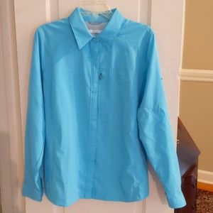 Columbia long sleeve shirt